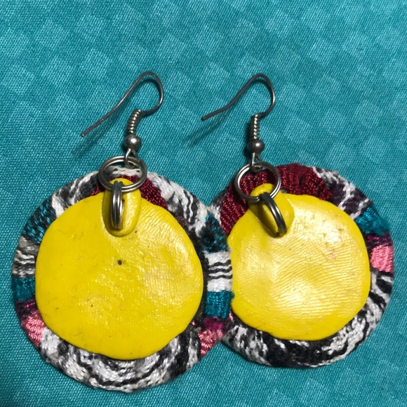Guatemala Earrings - Picture 7 of 15
